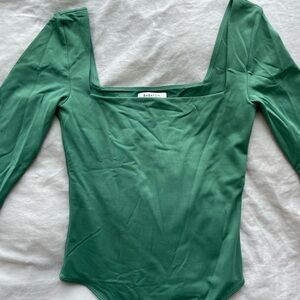 Babaton Contour Long sleeve Bodysuit